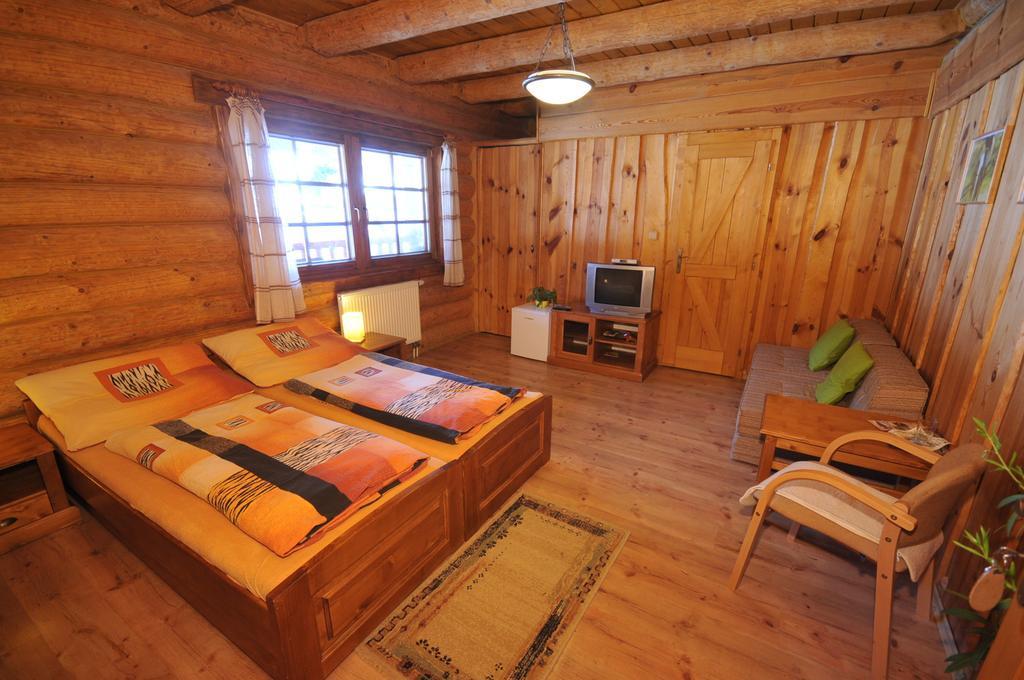 Penzion-Ranc U Trapera Грабушице Номер фото
